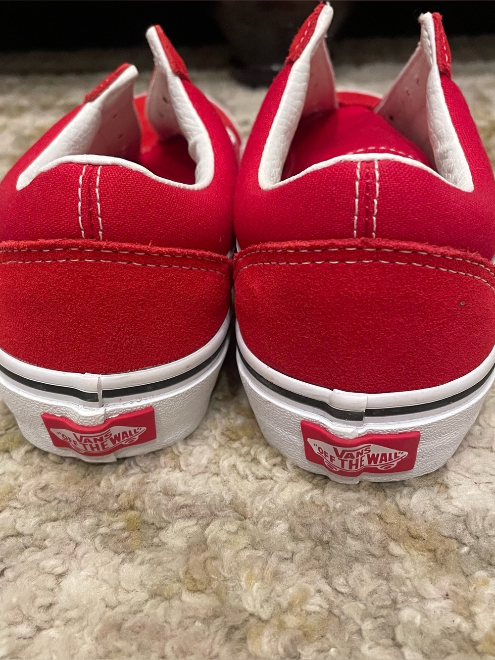 Vans Old Skool Shoe - Picture 2 of 6
